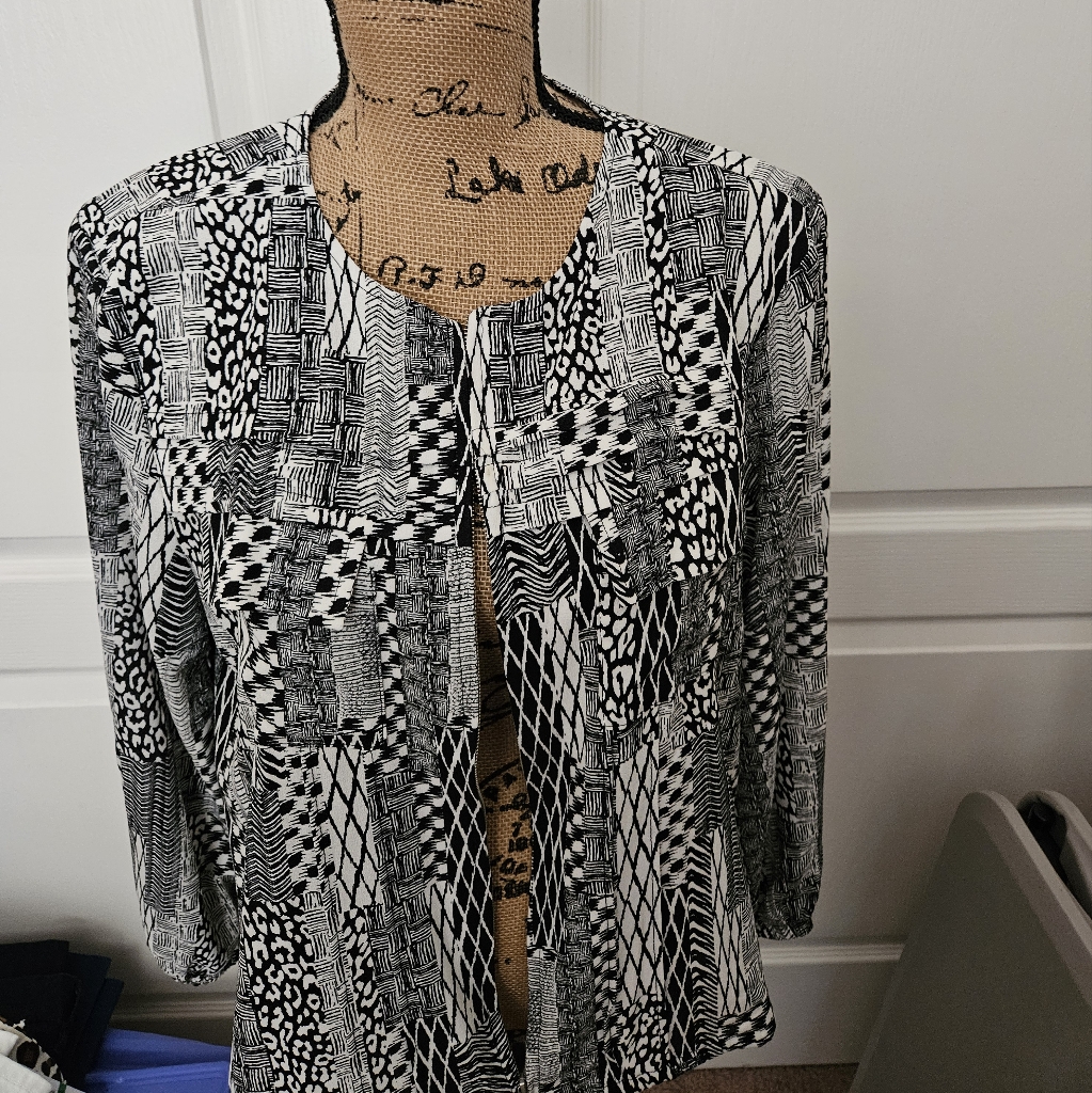 New Ruby Rd Jacket Size Large Brand New